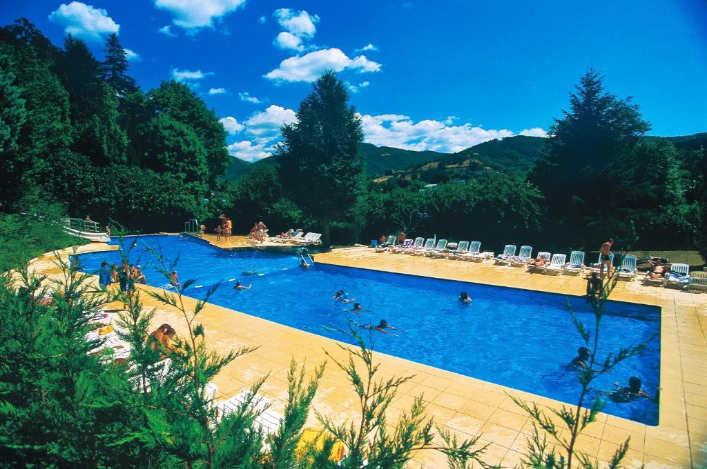 Camping Paradis Marmotel Saint-Geniez-dʼOlt Exteriér fotografie