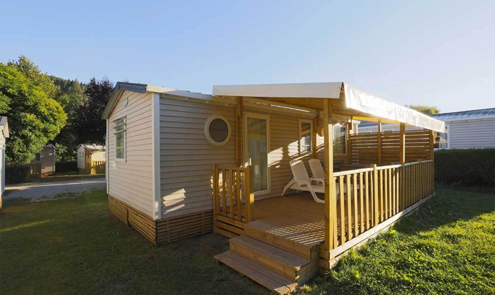 Camping Paradis Marmotel Saint-Geniez-dʼOlt Exteriér fotografie