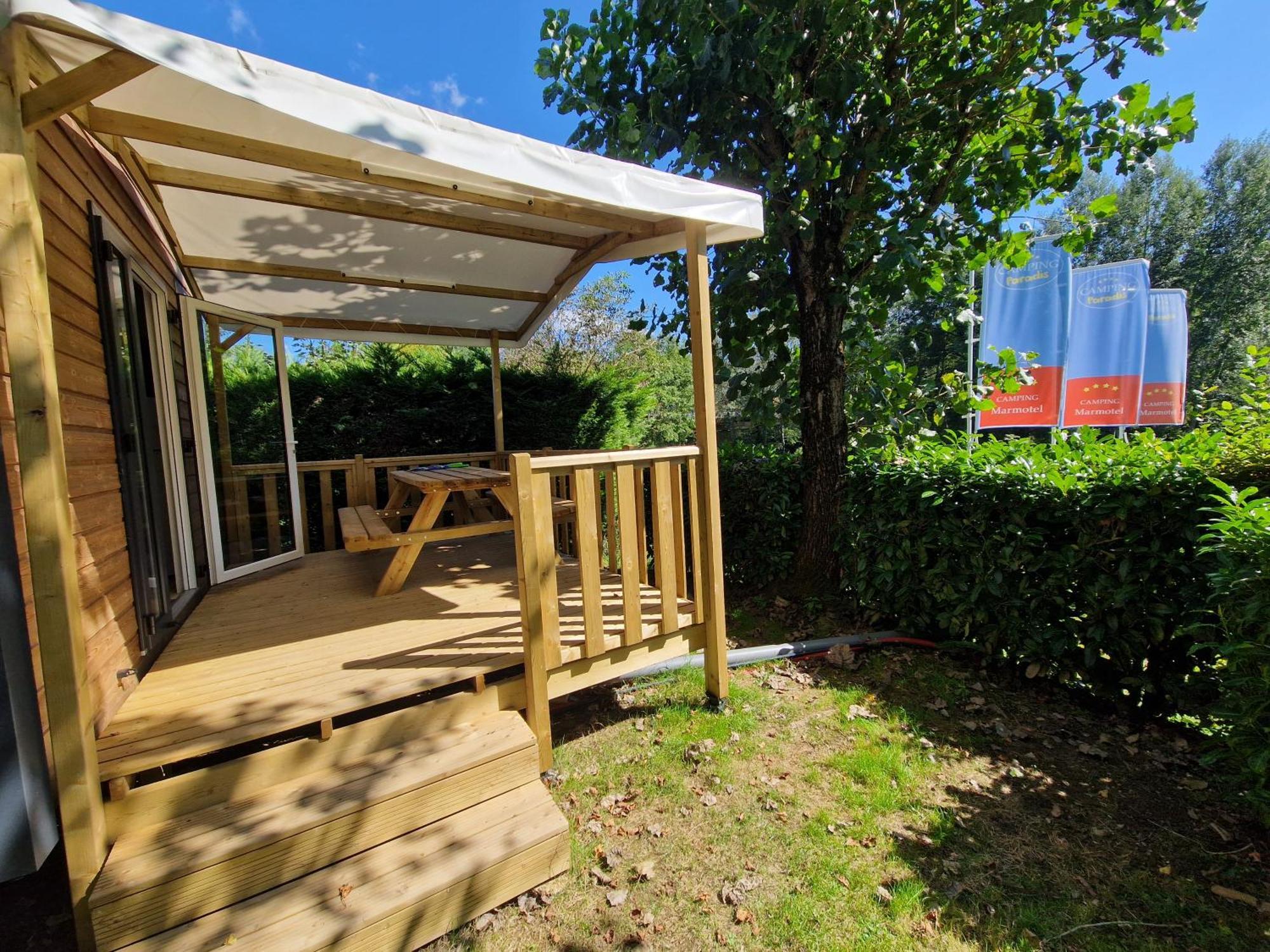 Camping Paradis Marmotel Saint-Geniez-dʼOlt Exteriér fotografie