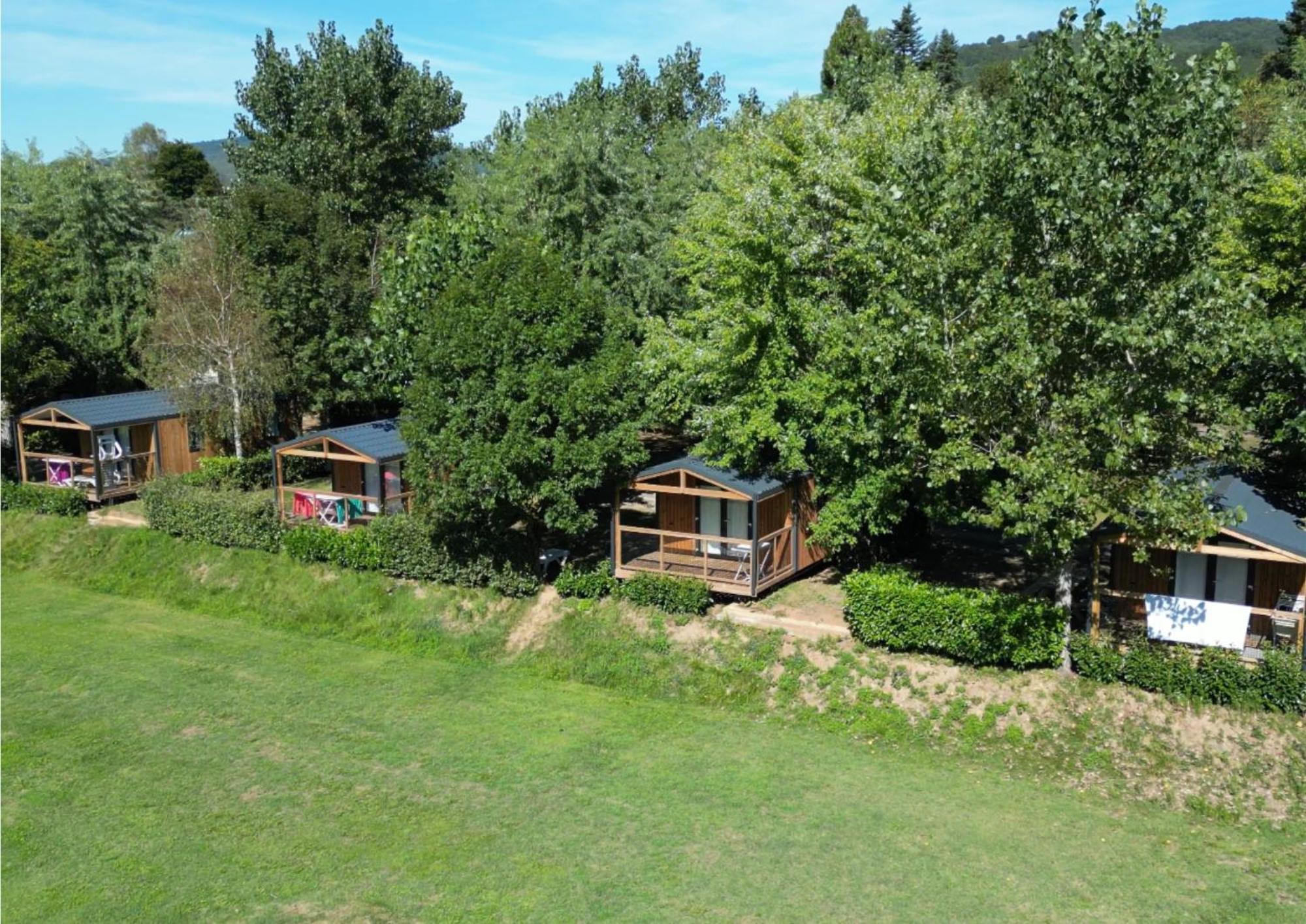 Camping Paradis Marmotel Saint-Geniez-dʼOlt Exteriér fotografie