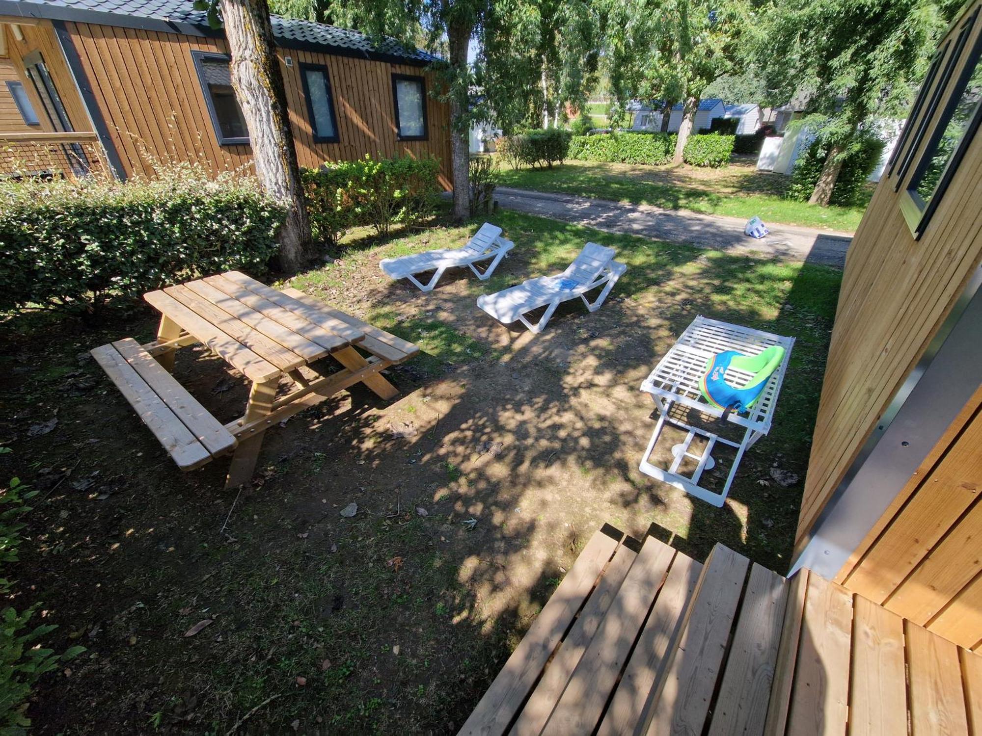 Camping Paradis Marmotel Saint-Geniez-dʼOlt Exteriér fotografie